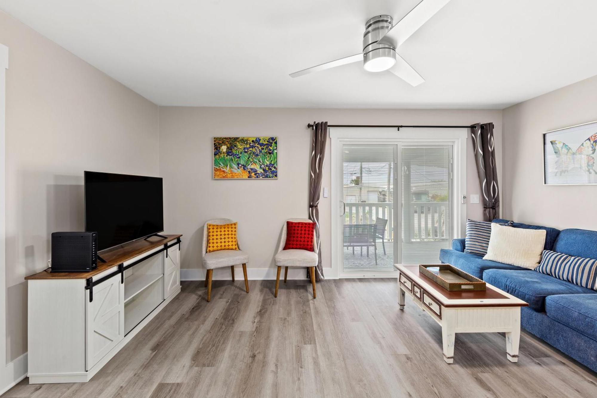Welcome To Dolphin Fun B, Brand New Duplex Walk To The Holiday home *