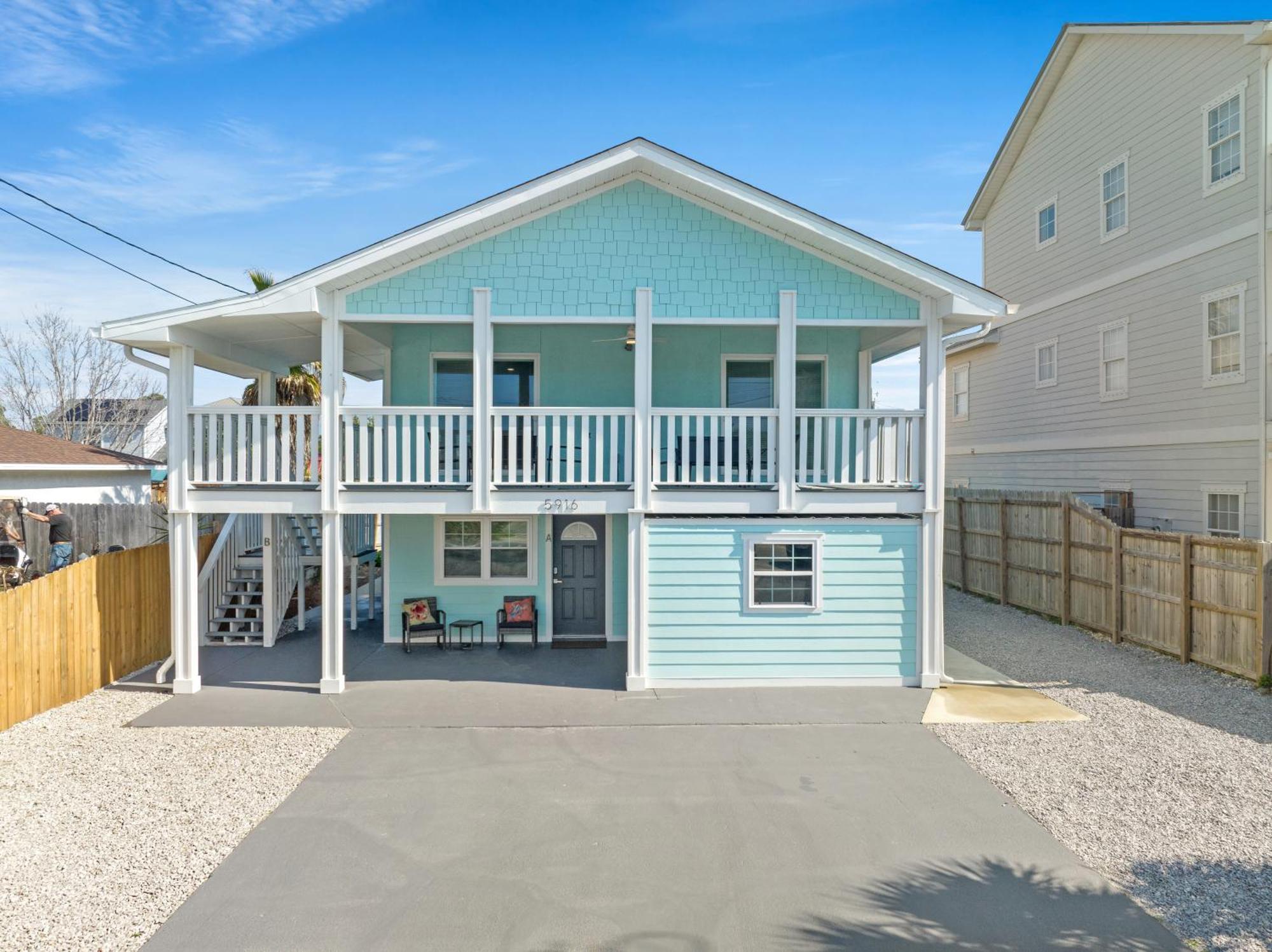 Holiday home Welcome To Dolphin Fun B, Brand New Duplex Walk To The Panama City Beach